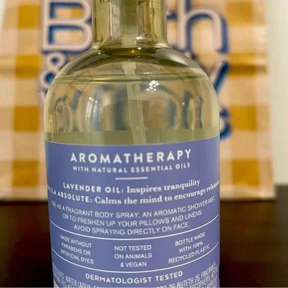 Bath & Body Works Lavender Vanilla Pillow Mist - Picture 5 of 5